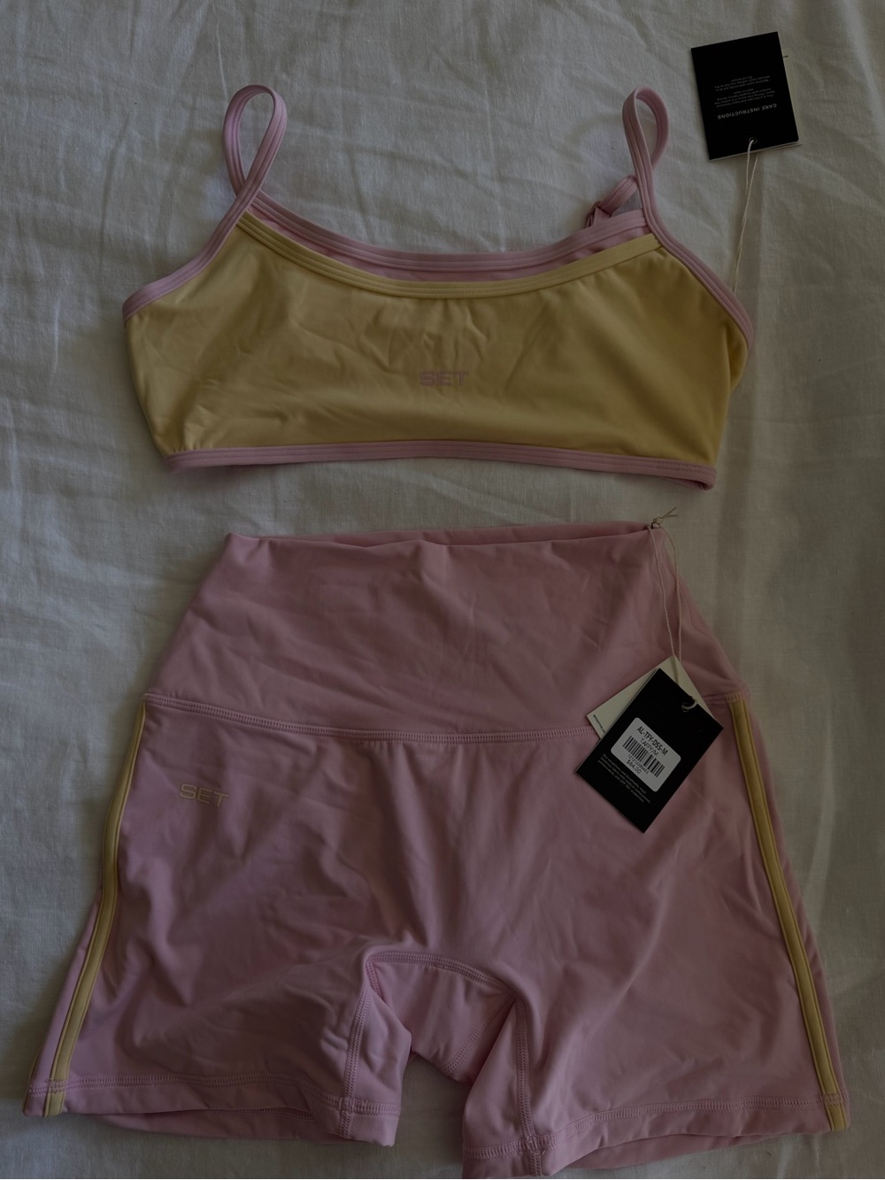 SET ACTIVE 🧁 Birthday Collection SET - Picture 2 of 4